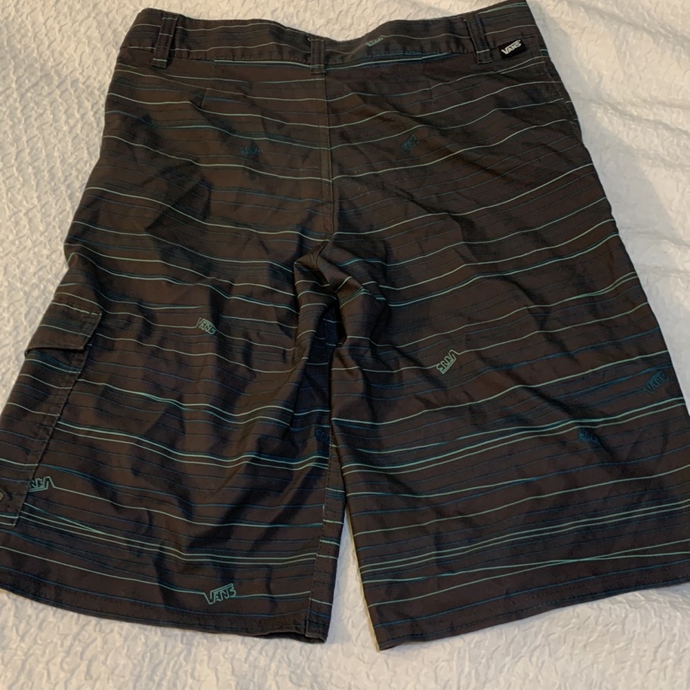Shorts - Picture 2 of 3